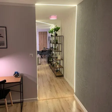 Moderno Apartamento *