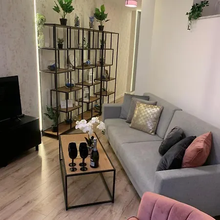 Moderno Apartment