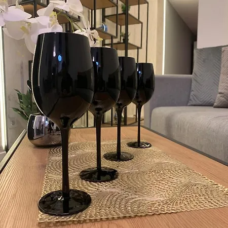 Moderno Apartment